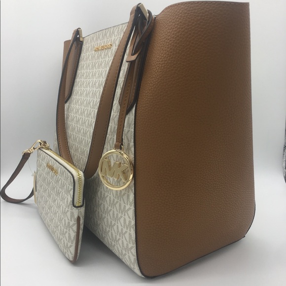 Michael Kors KIMBERLY LARGE Bonded Tote& Wristlet - Picture 4 of 8